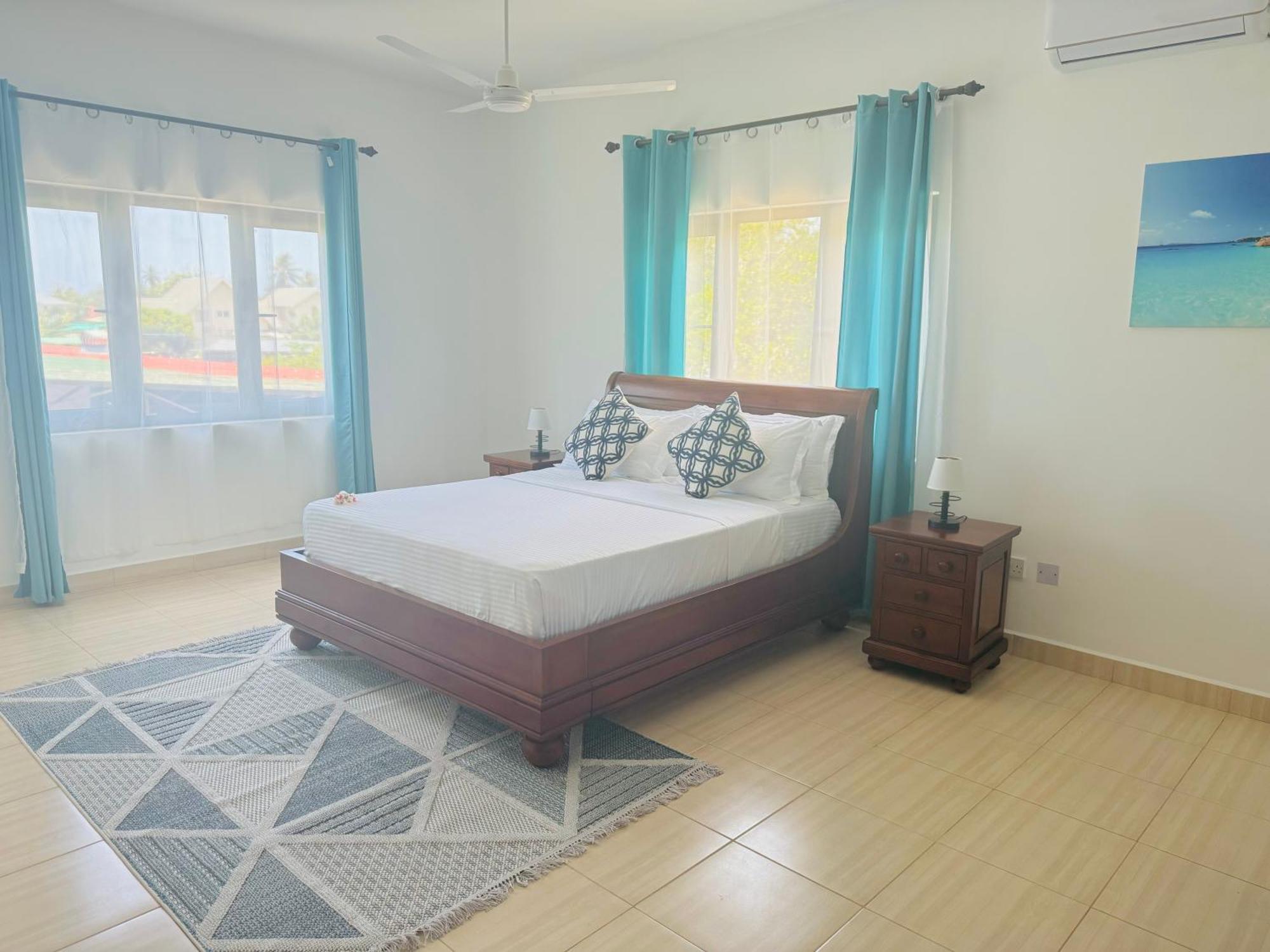 Bijoutier Apartments Grand Anse  Exterior photo