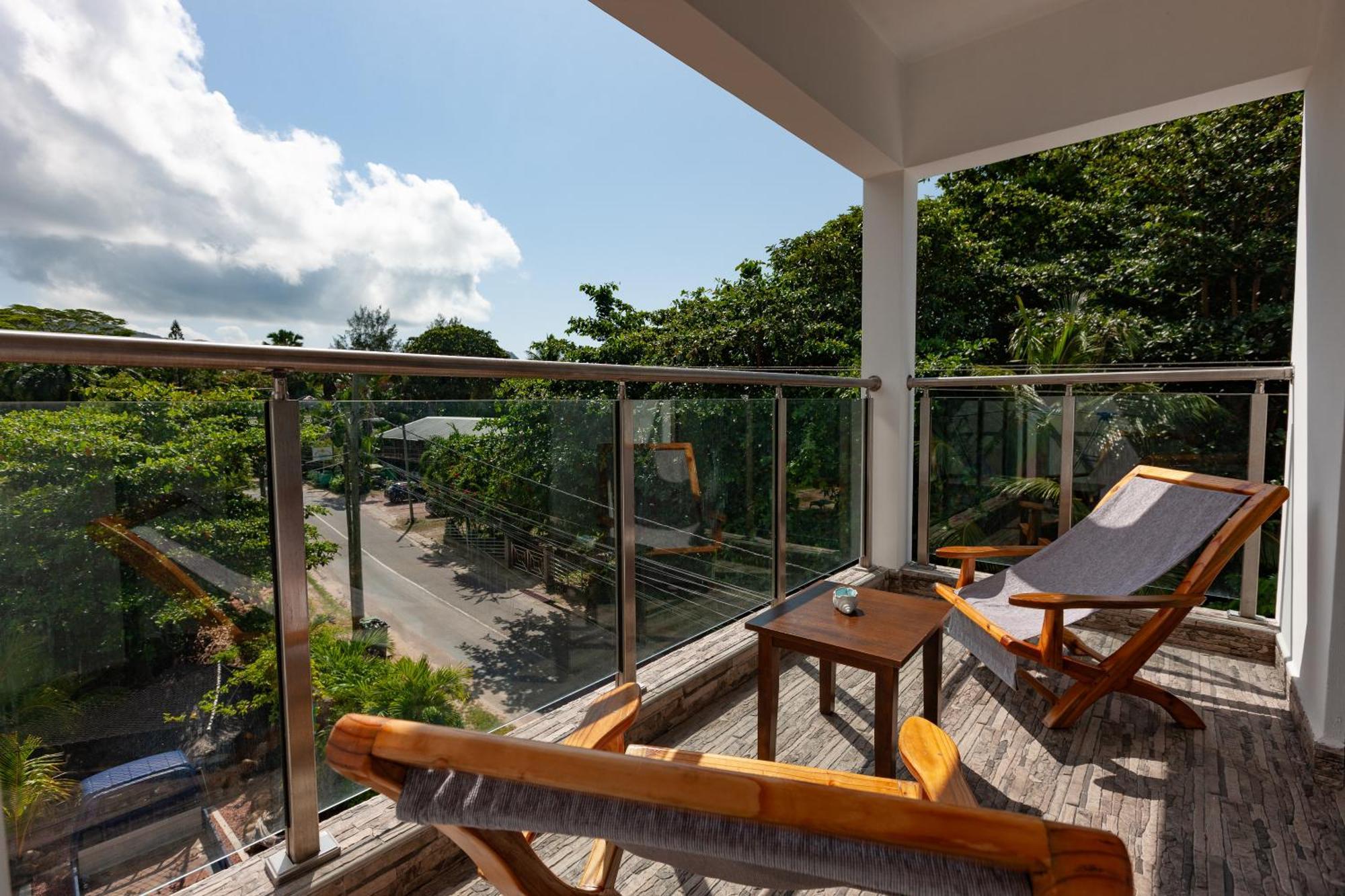 Bijoutier Apartments Grand Anse  Exterior photo